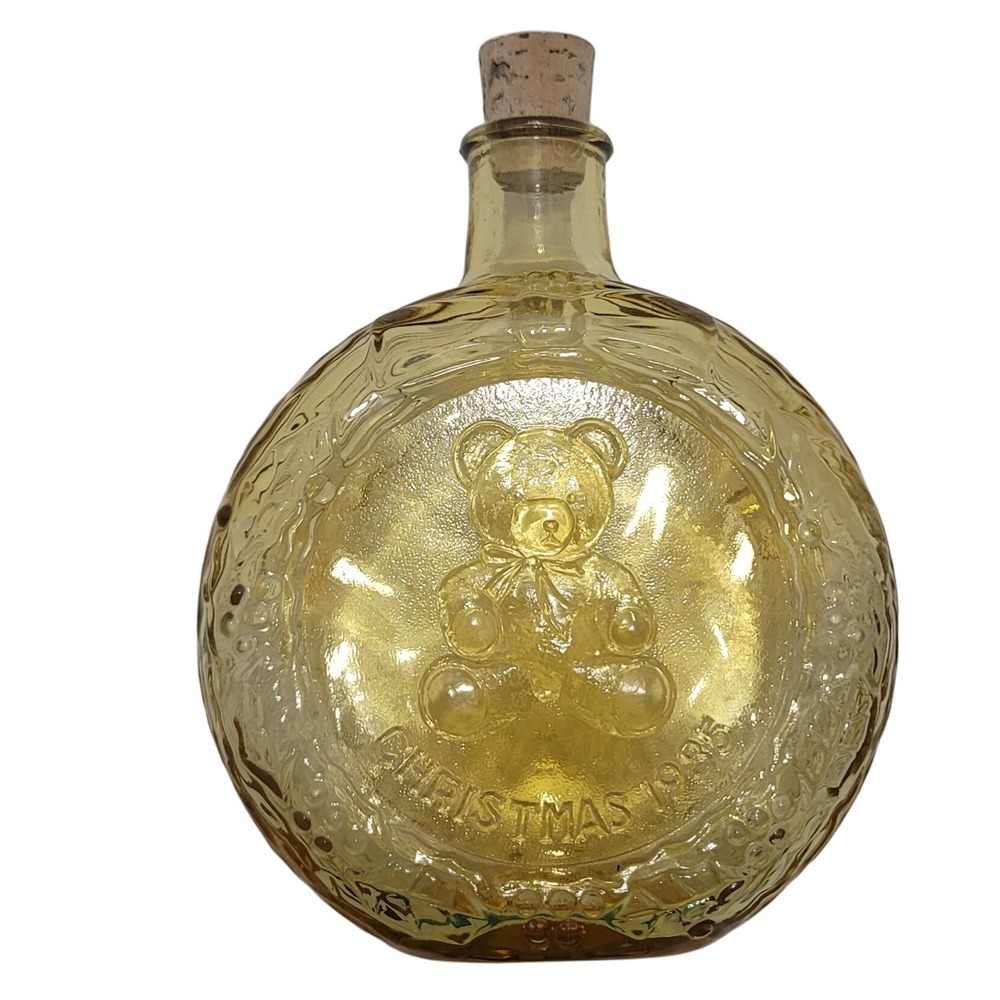 1985 VTG Wheaton Village The Teddy‎ Bear Glass Decanter Handmade Christmas Decor